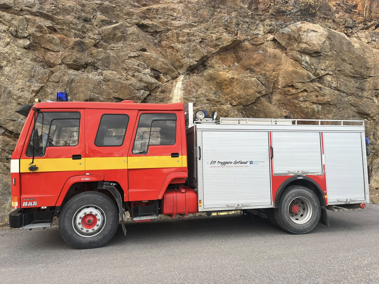 VOLVO FL 10 4x2 - Camión de bomberos: foto 2 VOLVO FL 10 4x2 - Camión de bomberos: foto 2