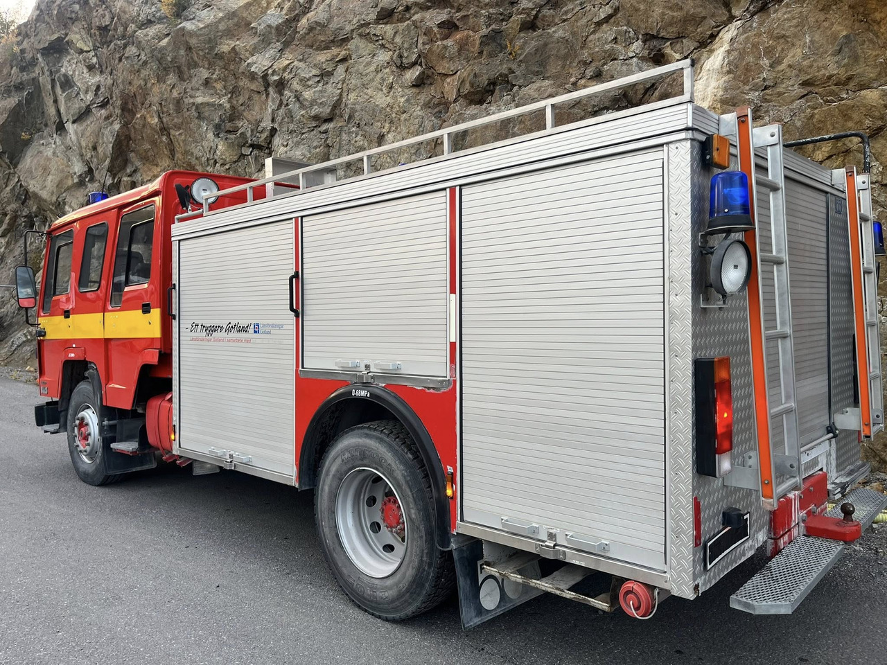 VOLVO FL 10 4x2 - Camión de bomberos: foto 3 VOLVO FL 10 4x2 - Camión de bomberos: foto 3