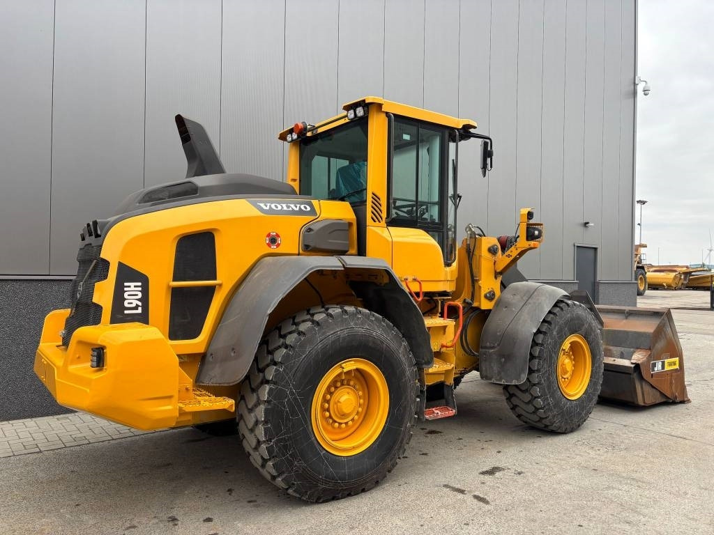 Volvo L 90 H (High tip + New tires) - Cargadora de ruedas: foto 5 Volvo L 90 H (High tip + New tires) - Cargadora de ruedas: foto 5