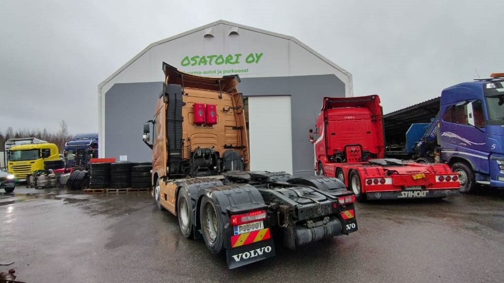 Volvo FH13 6x2 täysilma, takateli - Cabeza tractora: foto 4 Volvo FH13 6x2 täysilma, takateli - Cabeza tractora: foto 4