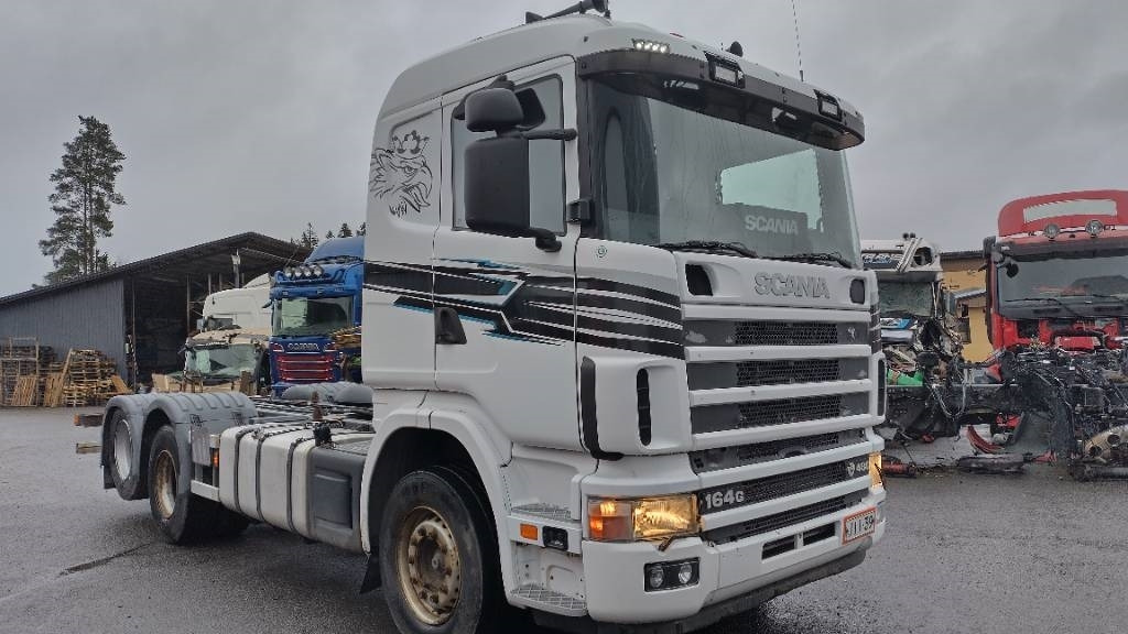 Camión chasis Scania R164 480 rautajouset,av4100mm , ADR. HIENO!!: foto 10