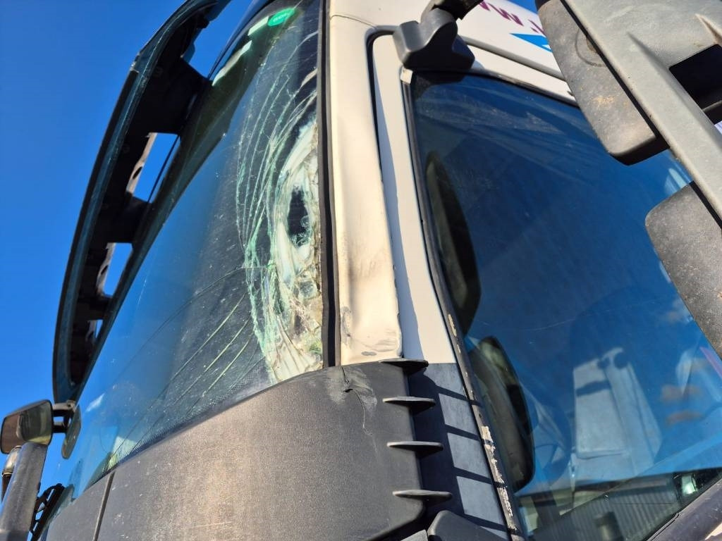 Volvo FH500 8x2 alusta - Camión chasis: foto 5 Volvo FH500 8x2 alusta - Camión chasis: foto 5