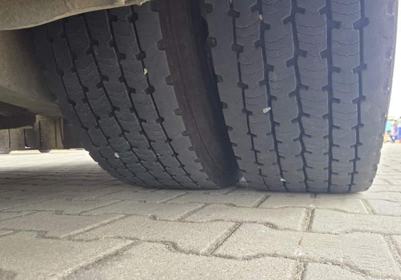 Iveco CROSSWAY/ SPROWADZONY / 64 MIEJSCA / EURO 6 - Autobús suburbano: foto 3 Iveco CROSSWAY/ SPROWADZONY / 64 MIEJSCA / EURO 6 - Autobús suburbano: foto 3