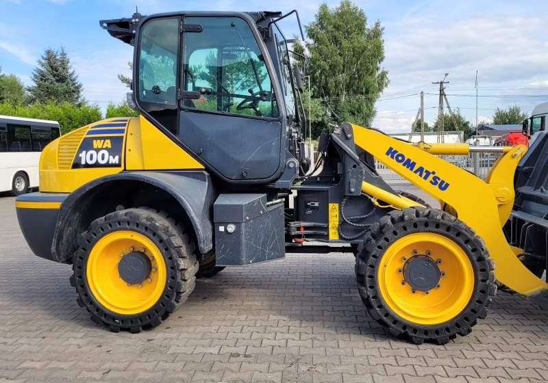 Komatsu WA1 100M / SPROWADZONA Z FRANCJI/ 6 300 MTH - Cargadora de ruedas: foto 5 Komatsu WA1 100M / SPROWADZONA Z FRANCJI/ 6 300 MTH - Cargadora de ruedas: foto 5