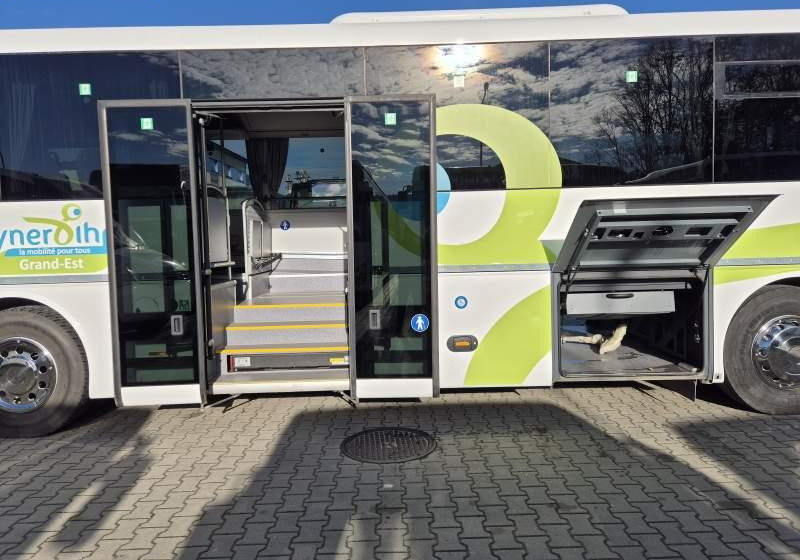 Autobús suburbano MAN LION'S INTERCITY/ SPROWADZONY / 12.30 M / EURO 6: foto 17 Autobús suburbano MAN LION'S INTERCITY/ SPROWADZONY / 12.30 M / EURO 6: foto 17