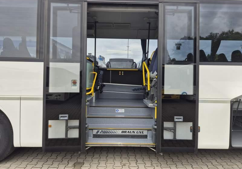 Autobús suburbano Mercedes-Benz INTOURO / 12 M / 2X SZYBY BOCZNE / EURO 5: foto 19