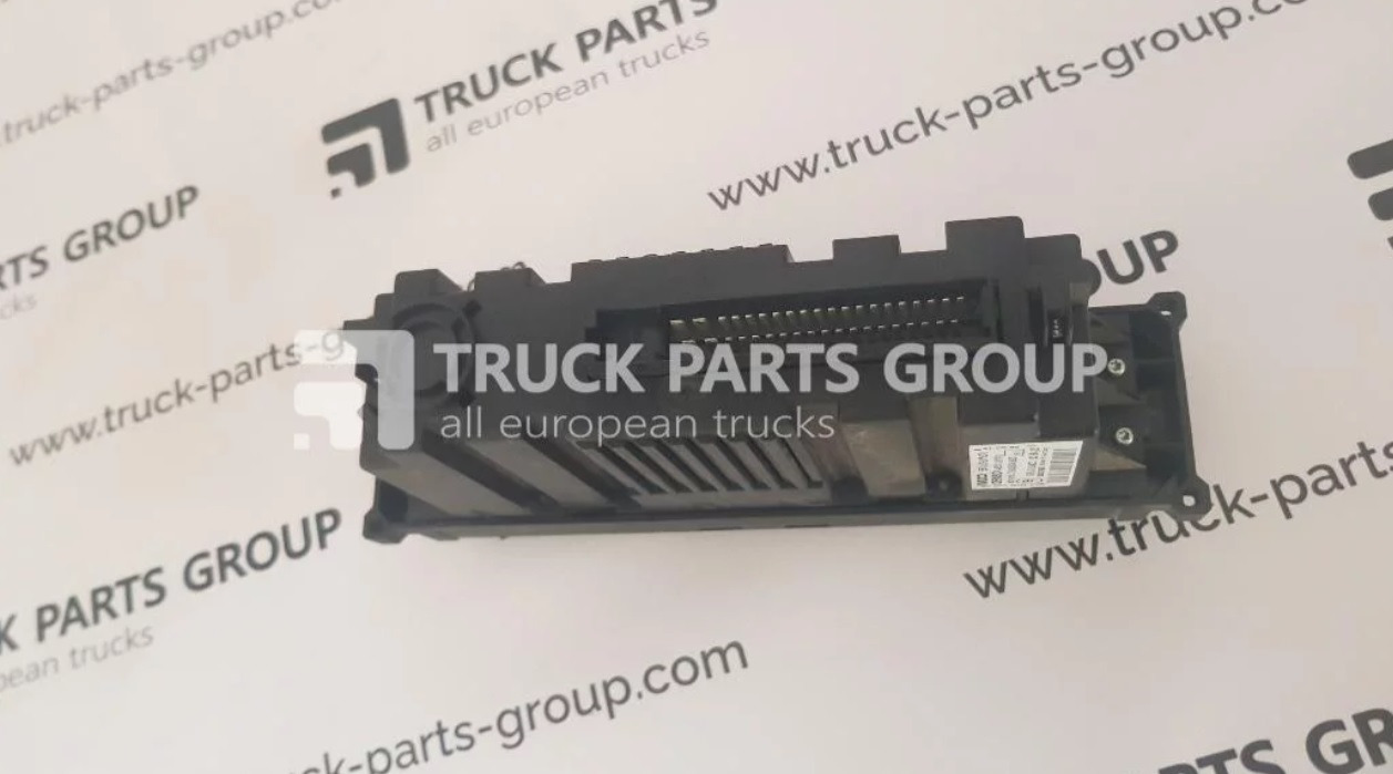 IVECO IVECO STRALIS EURO6 emission AC control, climate control, cab heater / cooler 5801361500 - Pieza de aire acondicionado para Camión: foto 2 IVECO IVECO STRALIS EURO6 emission AC control, climate control, cab heater / cooler 5801361500 - Pieza de aire acondicionado para Camión: foto 2