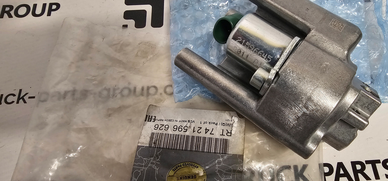 RENAULT RENAULT T RANGE GAMA EURO6 Solenoid engine brake control Valve VEB Oil Supply P21596626, T2011, V30541, A1, 21596645, 20574700, 21452473, 21596642, 20574690, 20713422, 20715668, 7421596642, 21616761 - Recambio para Camión: foto 3 RENAULT RENAULT T RANGE GAMA EURO6 Solenoid engine brake control Valve VEB Oil Supply P21596626, T2011, V30541, A1, 21596645, 20574700, 21452473, 21596642, 20574690, 20713422, 20715668, 7421596642, 21616761 - Recambio para Camión: foto 3