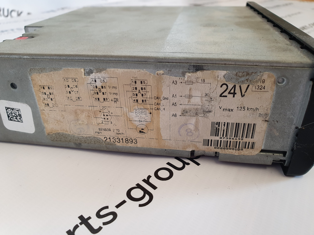 SCANIA Tachograph, 1324 type for SCANIA EURO 3, P, G, R, T series, Volvo FH, Mercedes Benz, MAN, Renault, Iveco, DAF 2127367, 1772354, 21331893, 1544002, 20466940, 20872426, 21184859, 21331893, 21888883, 812 - Recambio para Camión: foto 2 SCANIA Tachograph, 1324 type for SCANIA EURO 3, P, G, R, T series, Volvo FH, Mercedes Benz, MAN, Renault, Iveco, DAF 2127367, 1772354, 21331893, 1544002, 20466940, 20872426, 21184859, 21331893, 21888883, 812 - Recambio para Camión: foto 2