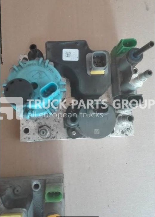 VOLVO FH4 EURO6, AD blue pump unit, RET-TA, 22209517, 22610216, 222095 AdBlue pump - Sistema de escape para Camión: foto 1 VOLVO FH4 EURO6, AD blue pump unit, RET-TA, 22209517, 22610216, 222095 AdBlue pump - Sistema de escape para Camión: foto 1