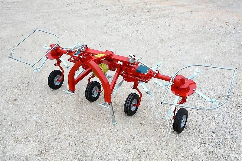 Vemac Heuwender 290 Daros 4GS Kreiselheuwender Kreiselwender NEU - Henificadora: foto 3 Vemac Heuwender 290 Daros 4GS Kreiselheuwender Kreiselwender NEU - Henificadora: foto 3
