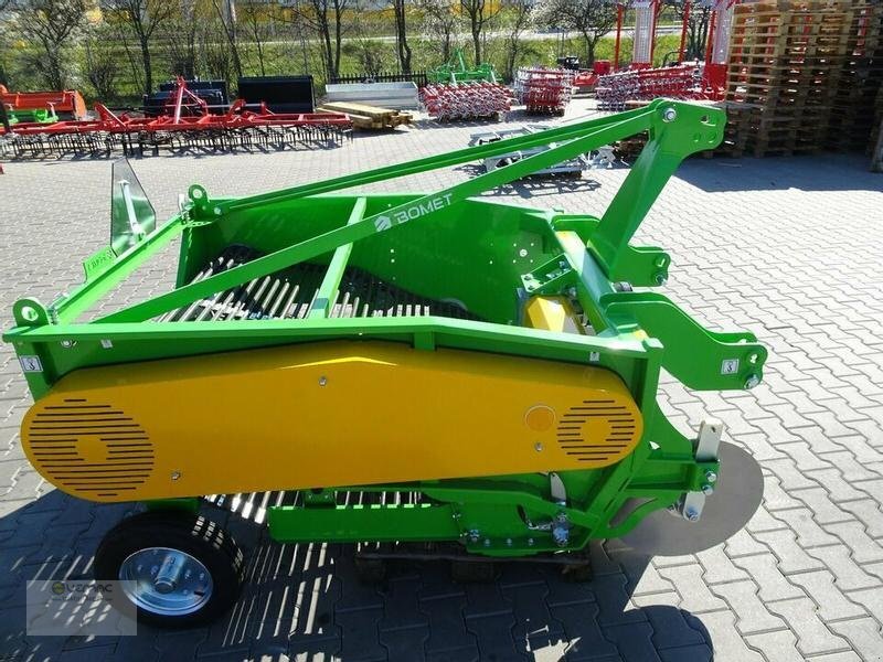 Vemac Kartoffelroder Bomet UPUS Z656 2reihig Siebkettenroder Roder NEU - Cosechadora de patatas: foto 4 Vemac Kartoffelroder Bomet UPUS Z656 2reihig Siebkettenroder Roder NEU - Cosechadora de patatas: foto 4