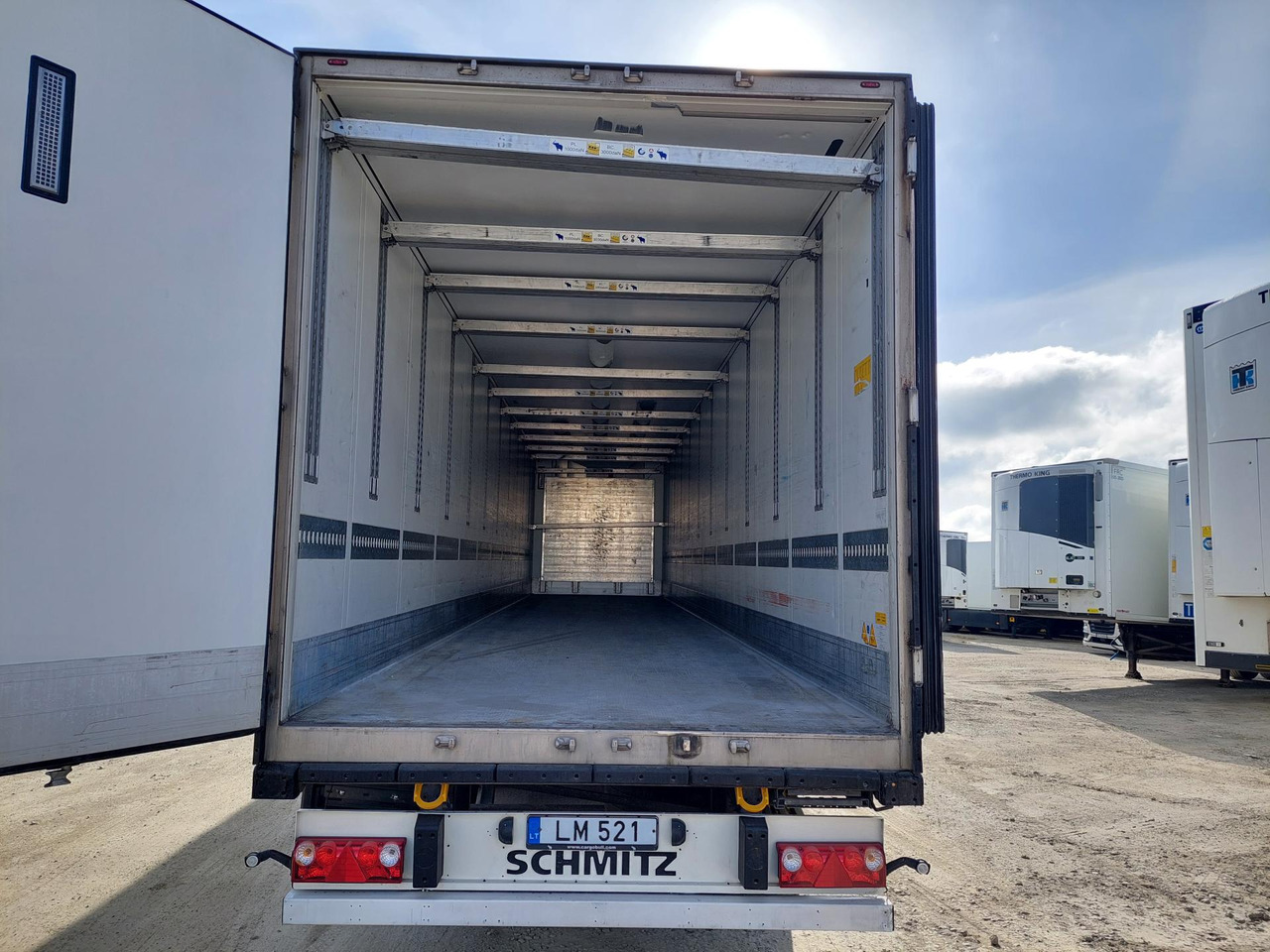 2018 Schmitz Cargobull Double Deck FP 60 ThermoKing SLXi 300 Lifting Axle - Semirremolque frigorífico: foto 4 2018 Schmitz Cargobull Double Deck FP 60 ThermoKing SLXi 300 Lifting Axle - Semirremolque frigorífico: foto 4