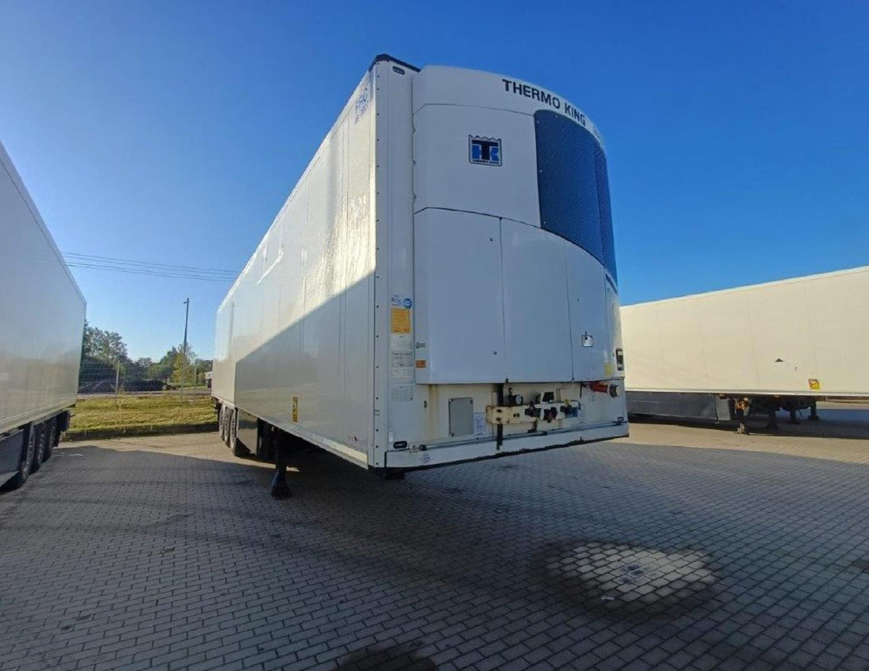 2018 Schmitz Cargobull SKO Double Deck FP 60 ThermoKing SLXi 300 Lifting Axle - Semirremolque frigorífico: foto 2 2018 Schmitz Cargobull SKO Double Deck FP 60 ThermoKing SLXi 300 Lifting Axle - Semirremolque frigorífico: foto 2