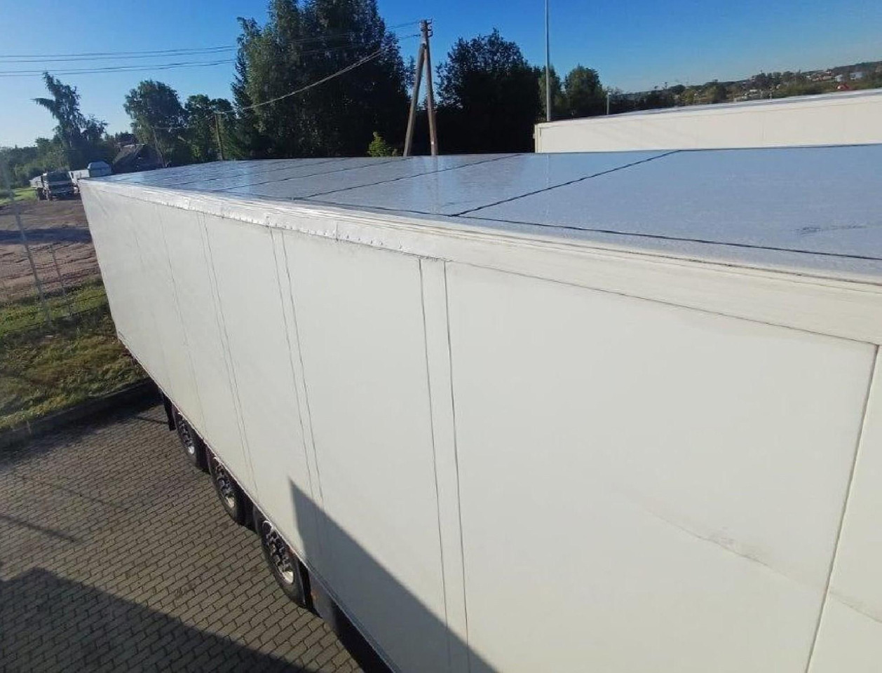 2018 Schmitz Cargobull SKO Double Deck FP 60 ThermoKing SLXi 300 Lifting Axle - Semirremolque frigorífico: foto 3 2018 Schmitz Cargobull SKO Double Deck FP 60 ThermoKing SLXi 300 Lifting Axle - Semirremolque frigorífico: foto 3