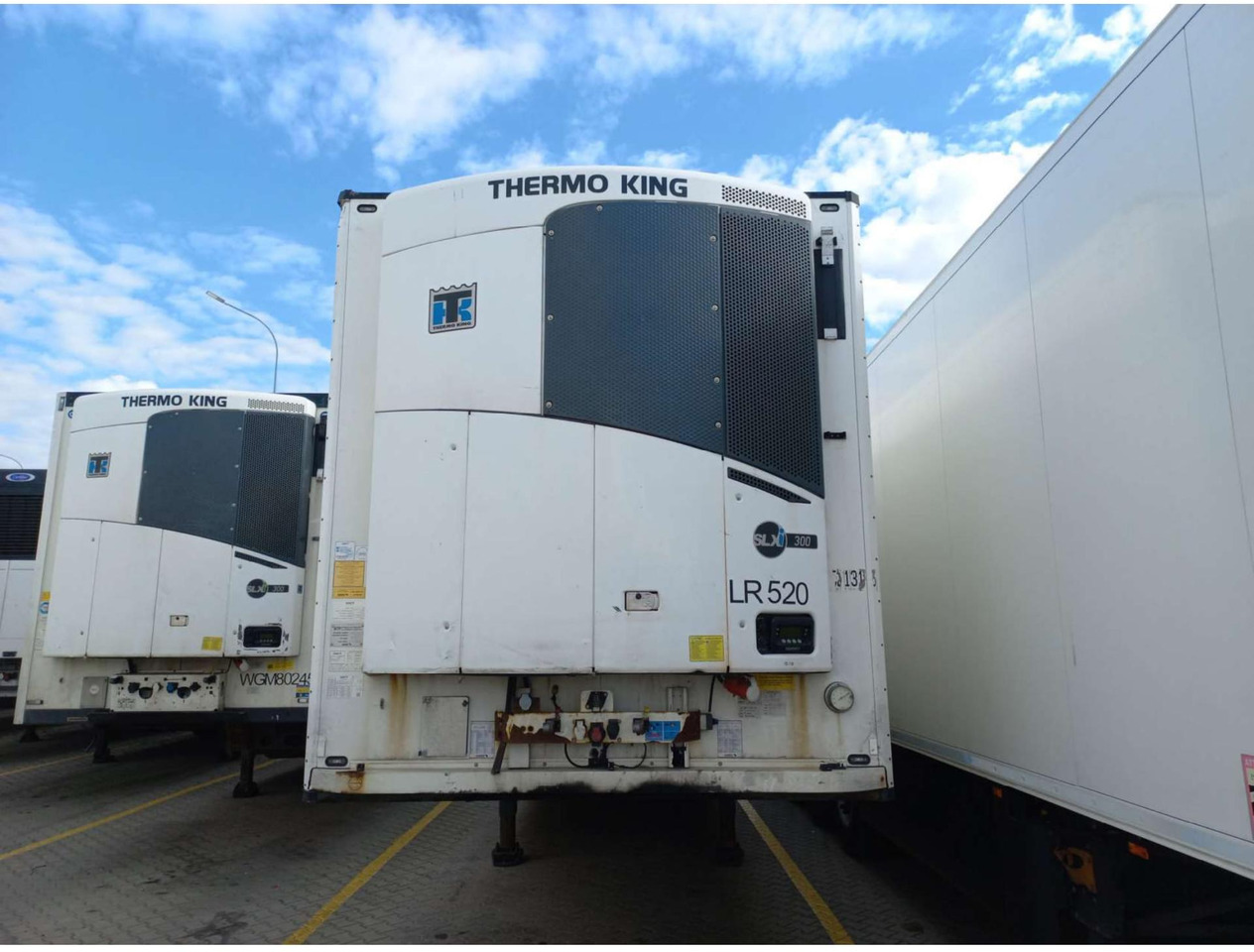 2018 Schmitz Cargobull SKO Double Deck FP 60 ThermoKing SLXi 300 Lifting Axle - Semirremolque frigorífico: foto 1 2018 Schmitz Cargobull SKO Double Deck FP 60 ThermoKing SLXi 300 Lifting Axle - Semirremolque frigorífico: foto 1