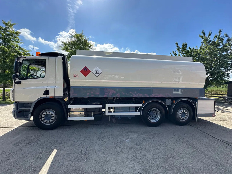 DAF CF 75.310 FAN / NL TRUCK / 6x2 / FUEL TANK 4 COMP. / 22 m3 / EURO5 / TOP CONDITION!! - Camión cisterna: foto 4 DAF CF 75.310 FAN / NL TRUCK / 6x2 / FUEL TANK 4 COMP. / 22 m3 / EURO5 / TOP CONDITION!! - Camión cisterna: foto 4