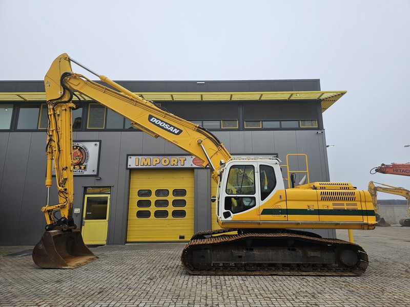 Doosan DX255LC-3 - Excavadora de cadenas: foto 1 Doosan DX255LC-3 - Excavadora de cadenas: foto 1