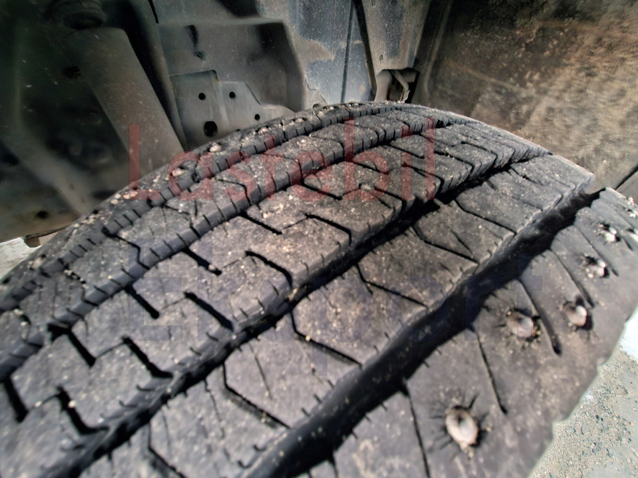Arrendamiento de MITSUBISHI Fuso CANTER / FASSI F50 / LOW KM MITSUBISHI Fuso CANTER / FASSI F50 / LOW KM: foto 23