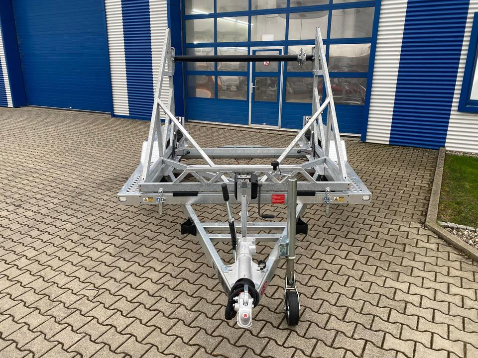 Vermietung / Kabelanhänger 2700KG / Nutzlast 2040KG / Kabeltrommel-Anhänger / Glasfaser/ 3 Tage - Remolque portabobinas: foto 2 Vermietung / Kabelanhänger 2700KG / Nutzlast 2040KG / Kabeltrommel-Anhänger / Glasfaser/ 3 Tage - Remolque portabobinas: foto 2