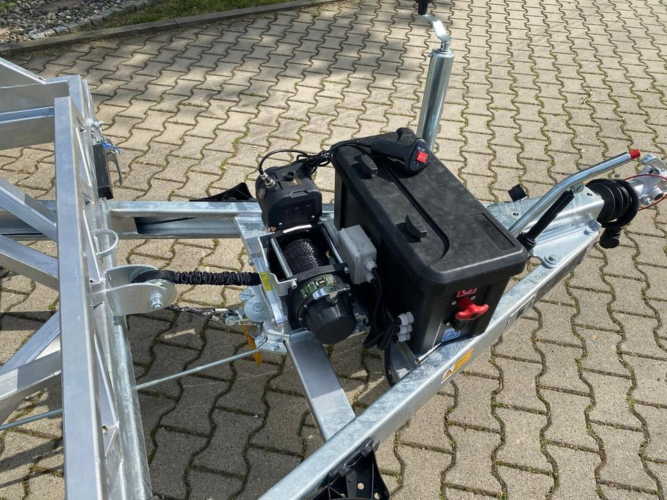 Remolque portabobinas Vermietung / Kabelanhänger 3500KG E-Winde / Nutzlast 2749KG / Kabeltrommel-Anhänger / Glasfaser/ 1 Monat: foto 8 Remolque portabobinas Vermietung / Kabelanhänger 3500KG E-Winde / Nutzlast 2749KG / Kabeltrommel-Anhänger / Glasfaser/ 1 Monat: foto 8