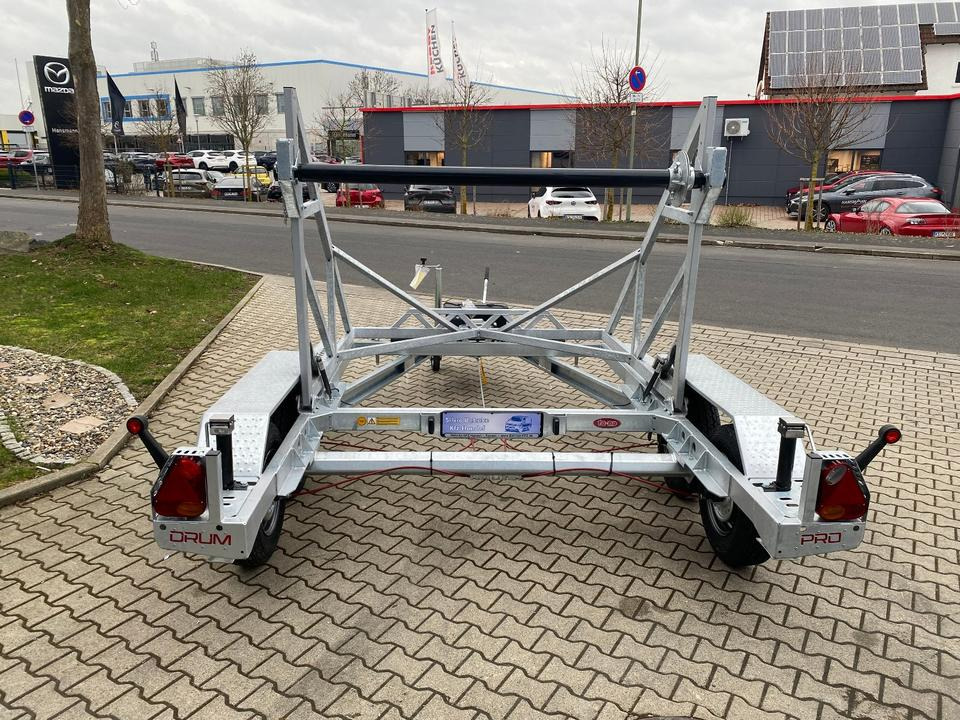 Vermietung / Kabelanhänger 3500KG E-Winde / Nutzlast 2749KG / Kabeltrommel-Anhänger / Glasfaser / 1 Woche - Remolque portabobinas: foto 5 Vermietung / Kabelanhänger 3500KG E-Winde / Nutzlast 2749KG / Kabeltrommel-Anhänger / Glasfaser / 1 Woche - Remolque portabobinas: foto 5