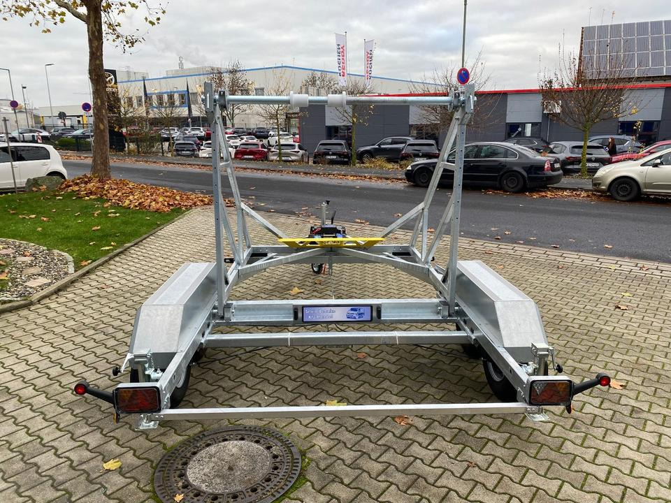 Vermietung / Kabelanhänger 3500KG E-Winde / Nutzlast 2825KG / Kabeltrommel-Anhänger / Glasfaser/ 1 Monat - Remolque portabobinas: foto 4 Vermietung / Kabelanhänger 3500KG E-Winde / Nutzlast 2825KG / Kabeltrommel-Anhänger / Glasfaser/ 1 Monat - Remolque portabobinas: foto 4