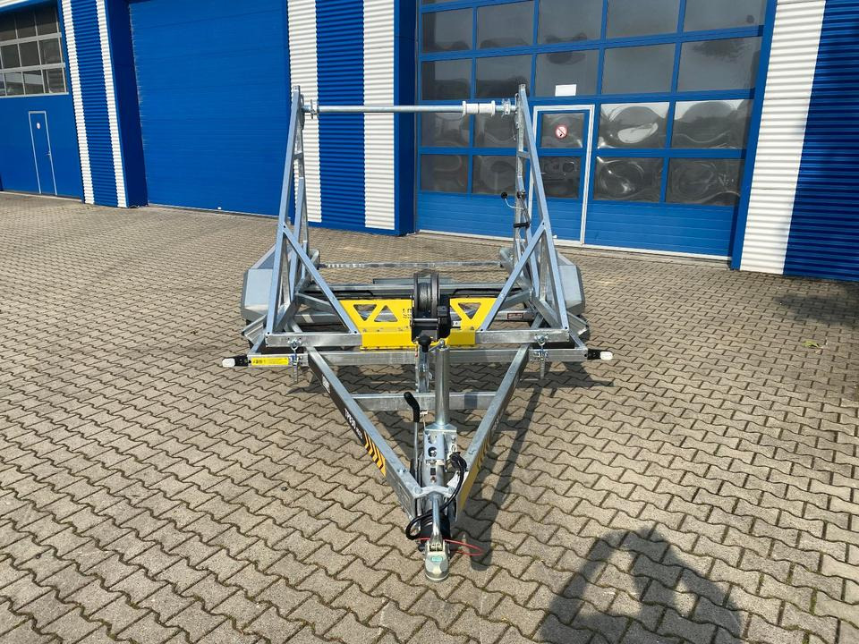 Vermietung / Kabelanhänger 3500KG / Nutzlast 2825KG / Kabeltrommel-Anhänger / Glasfaser/ 1 Woche - Remolque portabobinas: foto 2 Vermietung / Kabelanhänger 3500KG / Nutzlast 2825KG / Kabeltrommel-Anhänger / Glasfaser/ 1 Woche - Remolque portabobinas: foto 2