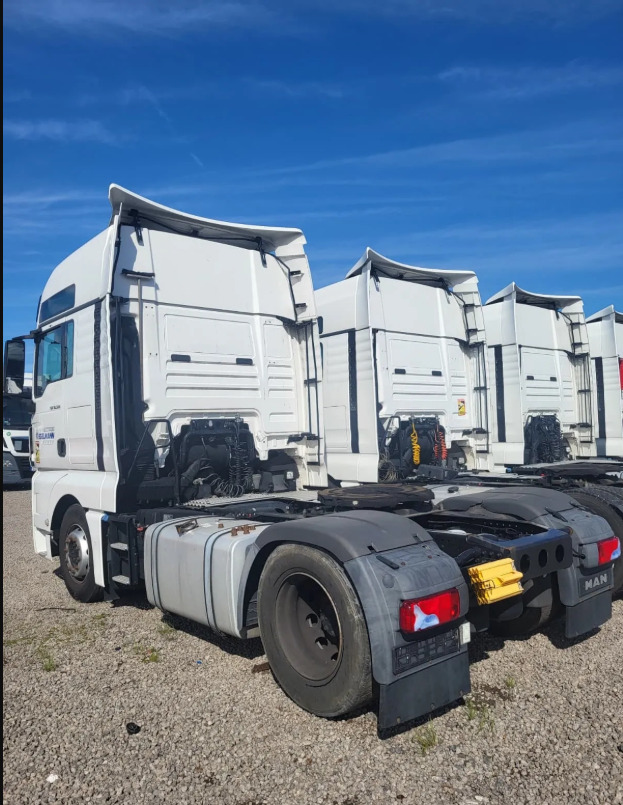 MAN TGX18.500 XXL*2xTANK*RETARDER - Cabeza tractora: foto 3 MAN TGX18.500 XXL*2xTANK*RETARDER - Cabeza tractora: foto 3