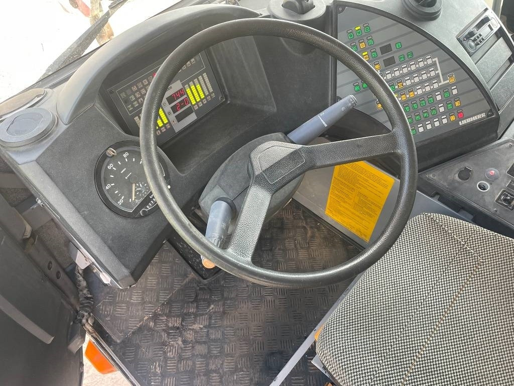 Arrendamiento de Liebherr LTM 1080-1 Liebherr LTM 1080-1: foto 6 Arrendamiento de Liebherr LTM 1080-1 Liebherr LTM 1080-1: foto 6