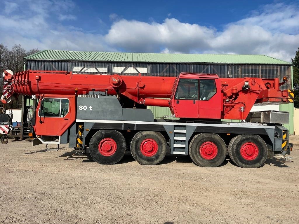 Arrendamiento de Liebherr LTM 1080-1 Liebherr LTM 1080-1: foto 8 Arrendamiento de Liebherr LTM 1080-1 Liebherr LTM 1080-1: foto 8