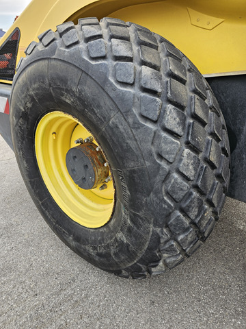 Compactador BOMAG BW213DH-4 BVC: foto 20