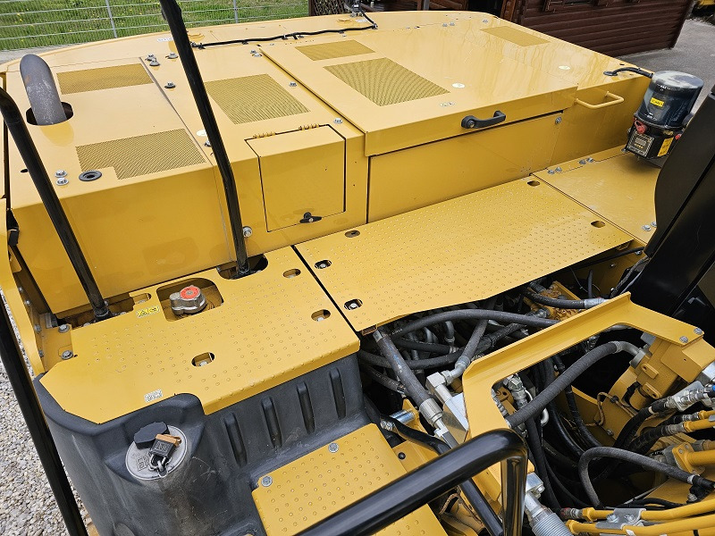 Excavadora de cadenas CATERPILLAR 323-07B: foto 12