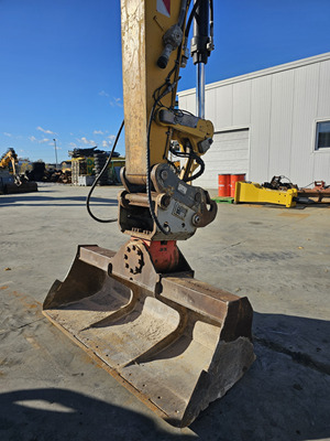 Excavadora de ruedas CATERPILLAR M322D: foto 13 Excavadora de ruedas CATERPILLAR M322D: foto 13