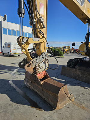 Excavadora de ruedas CATERPILLAR M322D: foto 14 Excavadora de ruedas CATERPILLAR M322D: foto 14