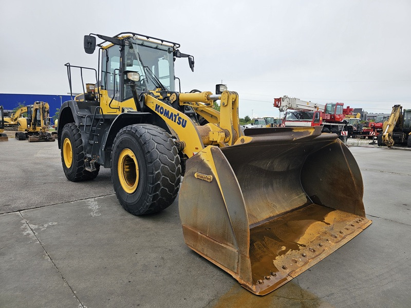 KOMATSU WA380-8 - Cargadora de ruedas: foto 5 KOMATSU WA380-8 - Cargadora de ruedas: foto 5