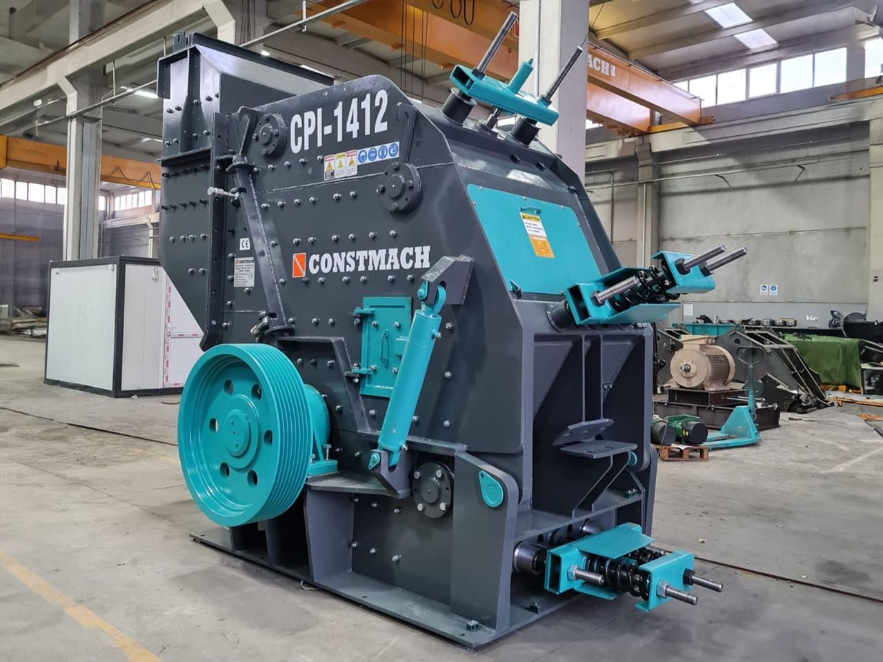 Constmach Concasseur à Percussion Primaire Entre 200 et 600 Tonnes - Trituradora de impacto: foto 1 Constmach Concasseur à Percussion Primaire Entre 200 et 600 Tonnes - Trituradora de impacto: foto 1