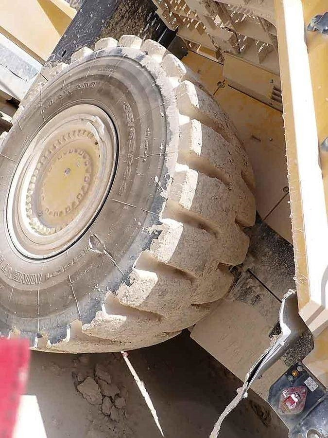 Cargadora de ruedas Komatsu WA600-8EO: foto 21
