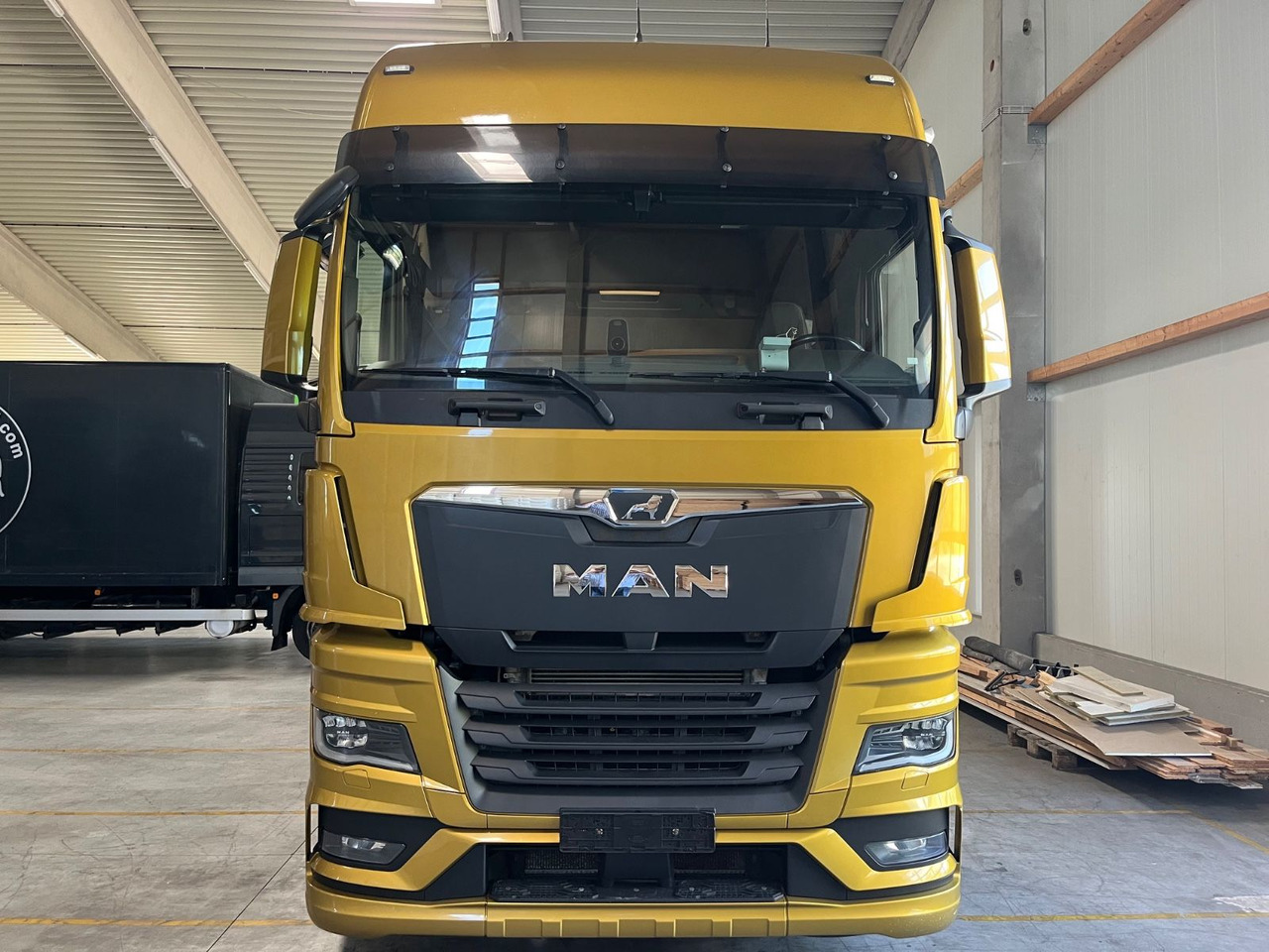 MAN TGX 18.510 - Cabeza tractora: foto 2 MAN TGX 18.510 - Cabeza tractora: foto 2