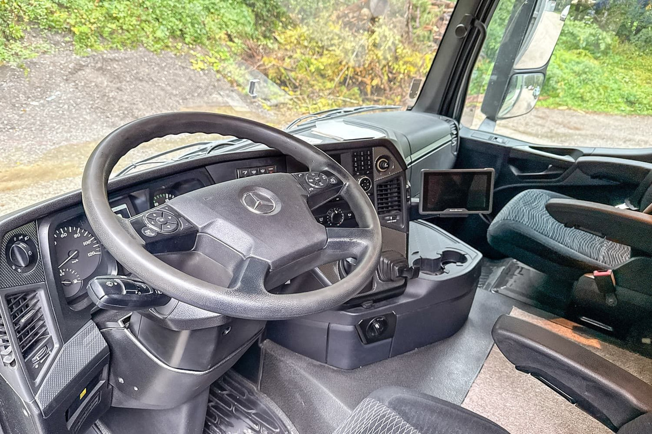 Camión volquete Mercedes-Benz Arocs 4152: foto 6 Camión volquete Mercedes-Benz Arocs 4152: foto 6