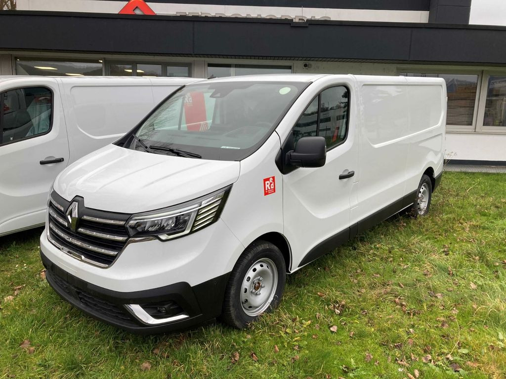 Renault TRAFIC RED VAN FWD E6 L2H1 - Furgoneta pequeña: foto 2 Renault TRAFIC RED VAN FWD E6 L2H1 - Furgoneta pequeña: foto 2