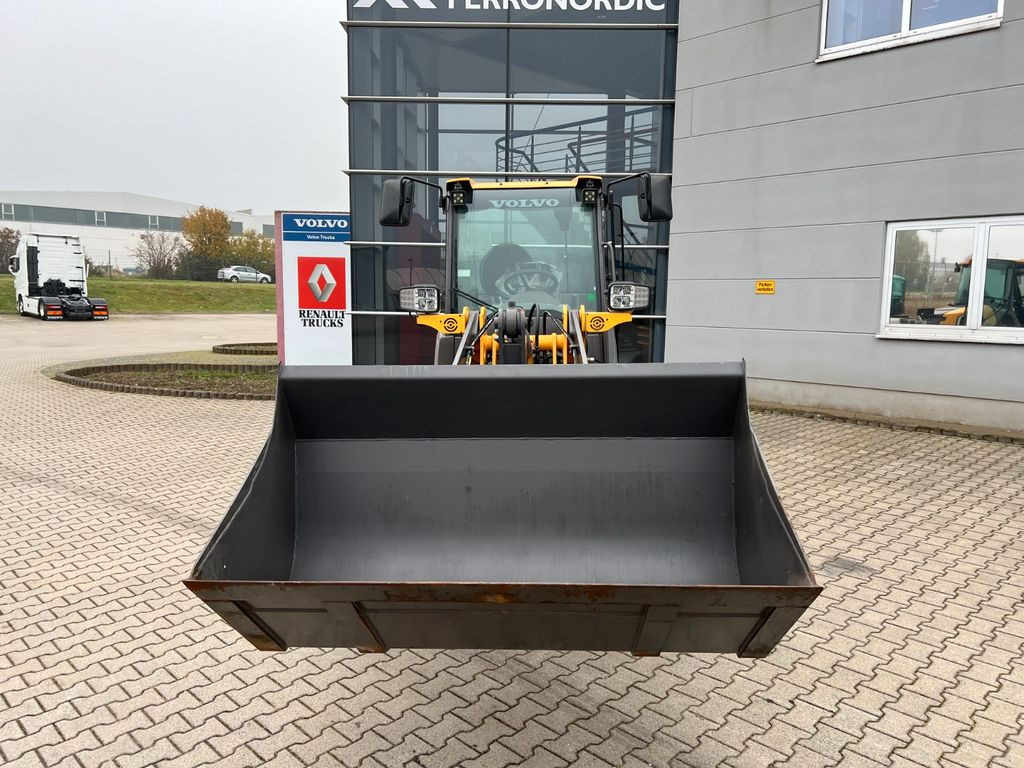 Cargadora de ruedas Volvo JL25H Electric *Auch Miete: foto 5