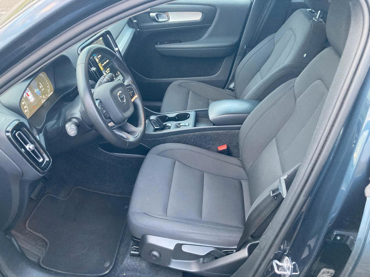 Volvo XC 40 T4 Inscription Expr. Recharge Plug-In Hyb - SUV/ Todoterreno: foto 5 Volvo XC 40 T4 Inscription Expr. Recharge Plug-In Hyb - SUV/ Todoterreno: foto 5
