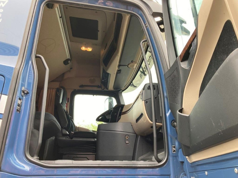 Cabeza tractora Mercedes-Benz Actros 2863 LS 6x4: foto 13