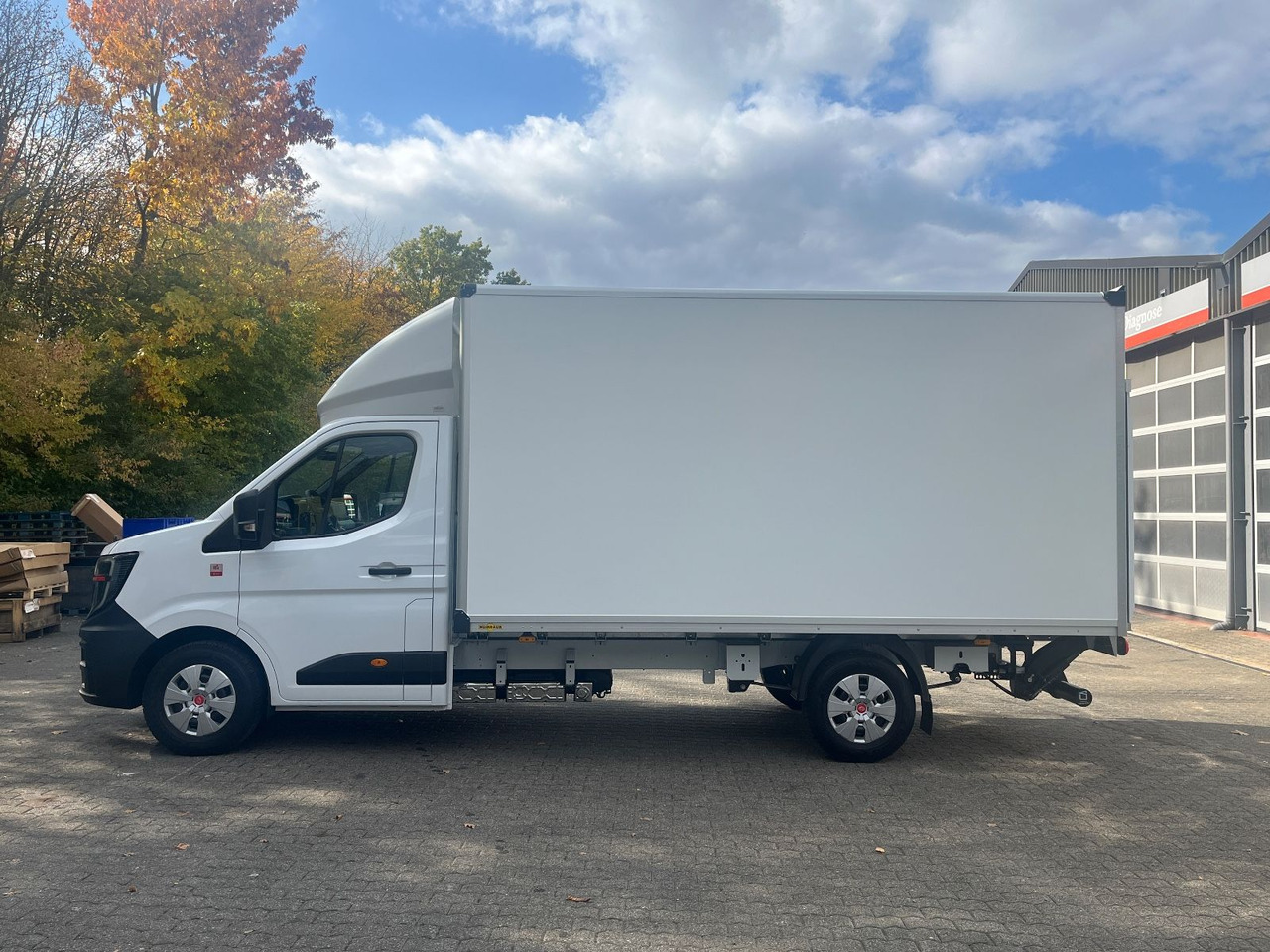 Renault MASTER MIT HUMBAUR KOFFERAUFBAU - Furgoneta caja cerrada: foto 5 Renault MASTER MIT HUMBAUR KOFFERAUFBAU - Furgoneta caja cerrada: foto 5