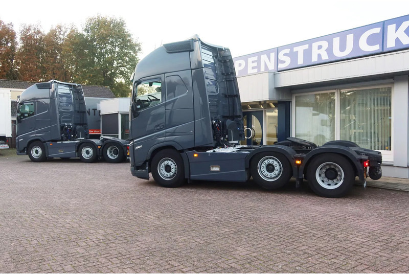 Volvo FH FH 500 Globetrotter Full Air suspension. 2 Pieces in stock. - Cabeza tractora: foto 3 Volvo FH FH 500 Globetrotter Full Air suspension. 2 Pieces in stock. - Cabeza tractora: foto 3