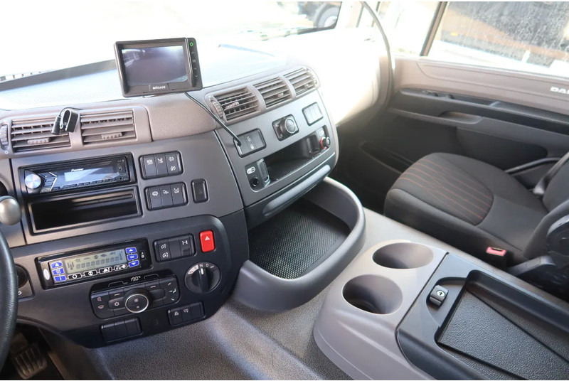 DAF CF 450 8x2 Koel/Vries Carrier Supra 1150 Diesel/Electric FRC 10/2027 - Camión frigorífico: foto 5 DAF CF 450 8x2 Koel/Vries Carrier Supra 1150 Diesel/Electric FRC 10/2027 - Camión frigorífico: foto 5