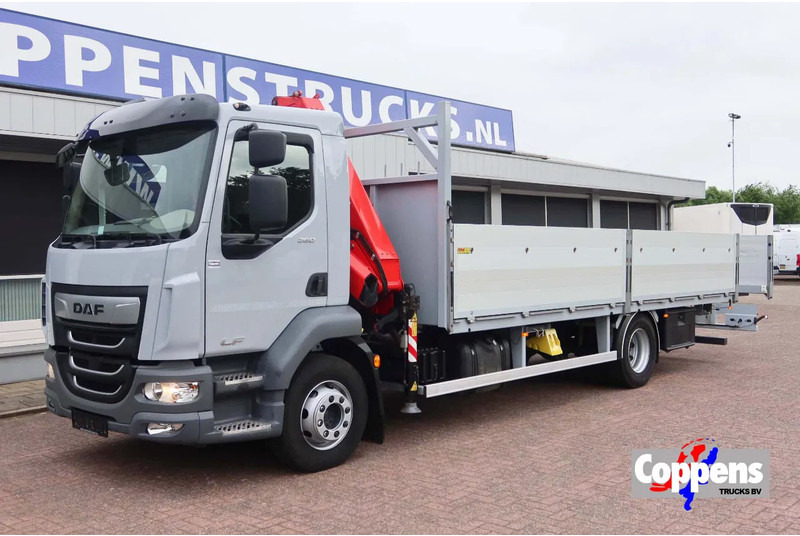 DAF LF 260 Openwagen+ Kraan Fassi F85 B023+ Radio controle - Camión grúa: foto 1 DAF LF 260 Openwagen+ Kraan Fassi F85 B023+ Radio controle - Camión grúa: foto 1