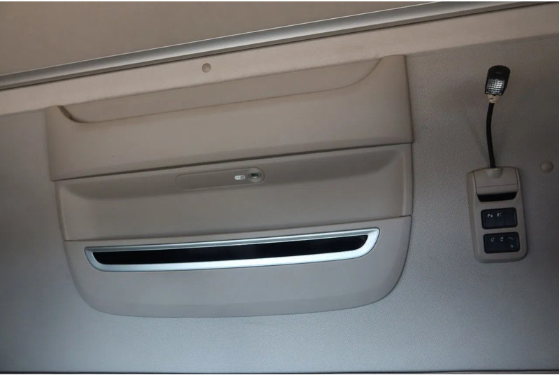 Camión portavehículos DAF XF 106.480 106 XF 480: foto 14 Camión portavehículos DAF XF 106.480 106 XF 480: foto 14