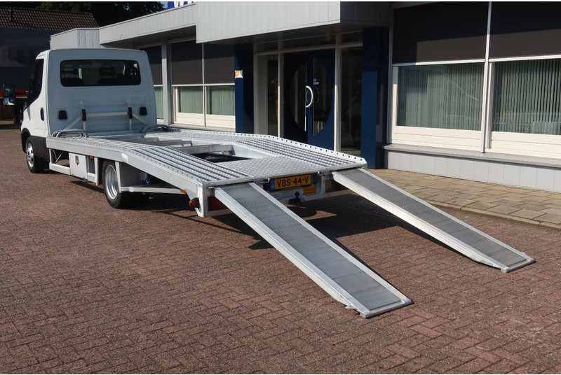 Iveco Daily 40 C 18 Luchtvering 3.0 L motor Tijhof Opbouw. Automaat - Furgoneta: foto 3 Iveco Daily 40 C 18 Luchtvering 3.0 L motor Tijhof Opbouw. Automaat - Furgoneta: foto 3